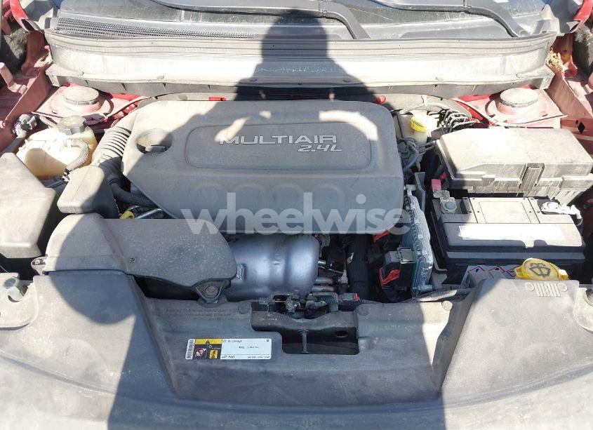 Photo 10 of 2016 Jeep Cherokee LATITUDE (VIN 1C4PJLCBXGW208582)