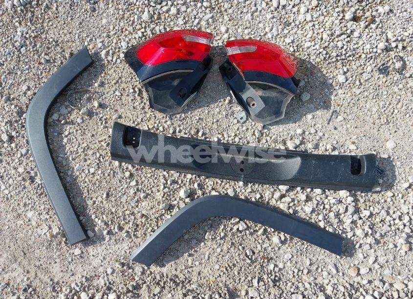 Photo 12 of 2016 Jeep Cherokee LATITUDE (VIN 1C4PJLCBXGW208582)