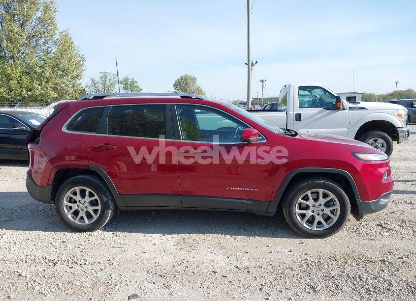 Photo 14 of 2016 Jeep Cherokee LATITUDE (VIN 1C4PJLCBXGW208582)