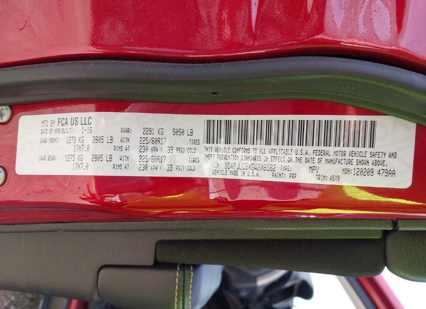 Photo 9 of 2016 Jeep Cherokee LATITUDE (VIN 1C4PJLCBXGW208582)