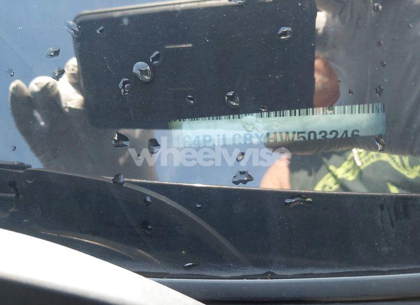 Photo 9 of 2017 Jeep Cherokee LATITUDE FWD (VIN 1C4PJLCBXHW503246)