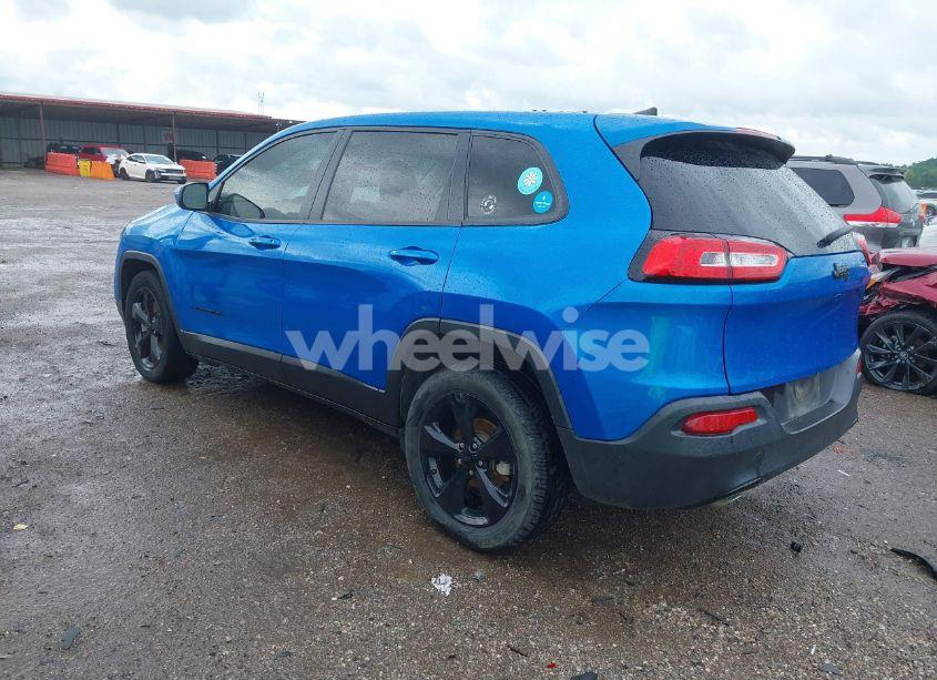 Photo 3 of 2018 Jeep Cherokee LATITUDE FWD (VIN 1C4PJLCBXJD595296)
