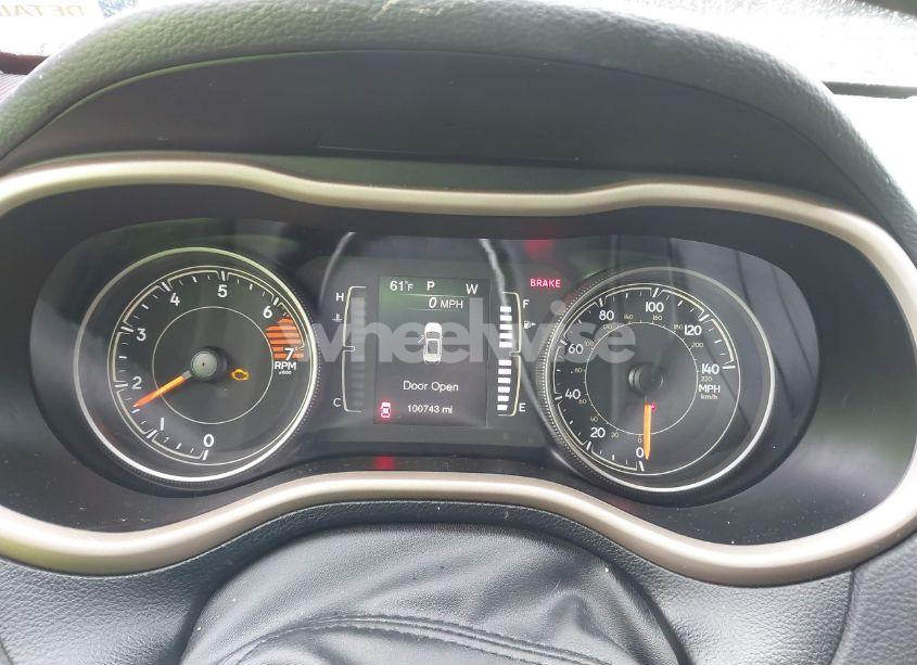 Photo 7 of 2018 Jeep Cherokee LATITUDE FWD (VIN 1C4PJLCBXJD595296)