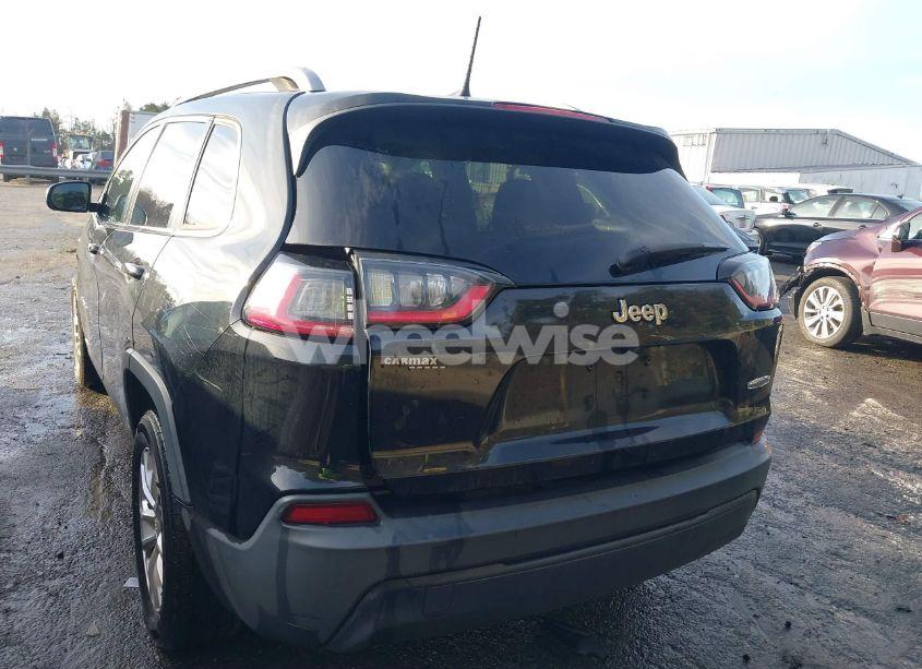 Photo 16 of 2019 Jeep Cherokee LATITUDE FWD (VIN 1C4PJLCBXKD160151)