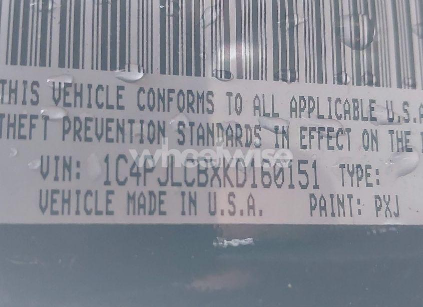 Photo 9 of 2019 Jeep Cherokee LATITUDE FWD (VIN 1C4PJLCBXKD160151)