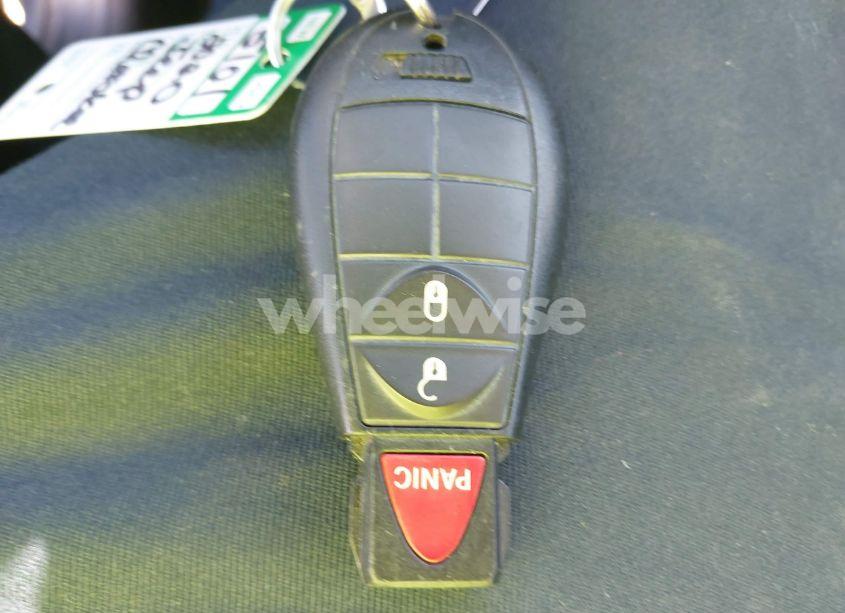 Photo 11 of 2020 Jeep Cherokee LATITUDE FWD (VIN 1C4PJLCBXLD569784)