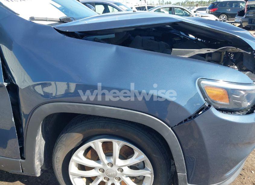 Photo 17 of 2020 Jeep Cherokee LATITUDE FWD (VIN 1C4PJLCBXLD569784)