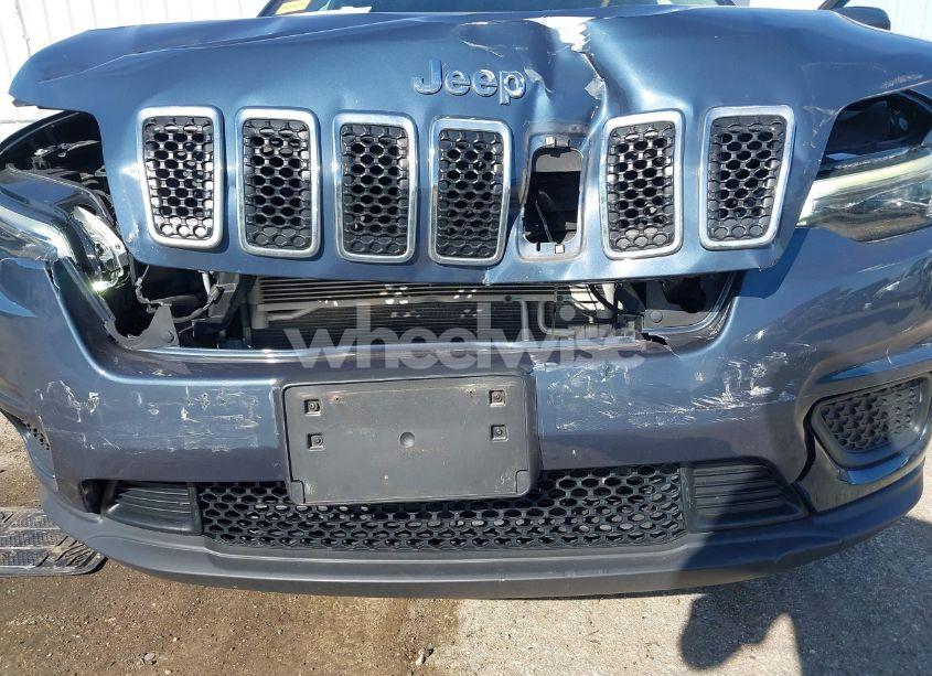 Photo 19 of 2020 Jeep Cherokee LATITUDE FWD (VIN 1C4PJLCBXLD569784)