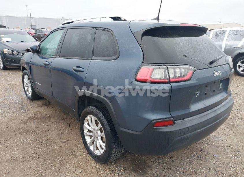 Photo 3 of 2020 Jeep Cherokee LATITUDE FWD (VIN 1C4PJLCBXLD569784)