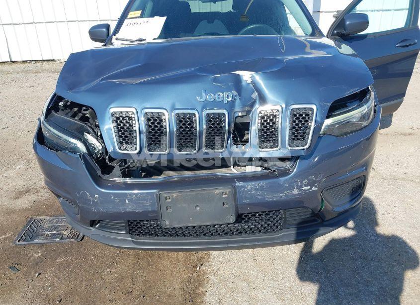 Photo 6 of 2020 Jeep Cherokee LATITUDE FWD (VIN 1C4PJLCBXLD569784)