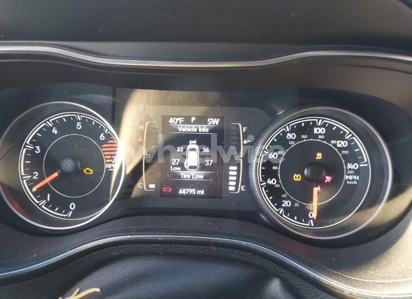 Photo 7 of 2020 Jeep Cherokee LATITUDE FWD (VIN 1C4PJLCBXLD640272)