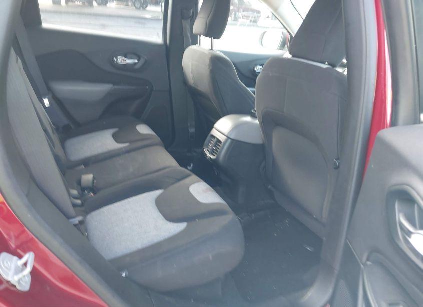 Photo 8 of 2014 Jeep Cherokee LATITUDE (VIN 1C4PJLCS0EW115616)