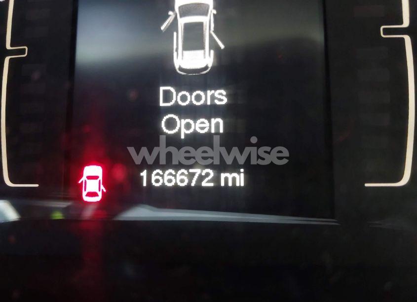 Photo 7 of 2014 Jeep Cherokee LATITUDE (VIN 1C4PJLCS1EW222173)