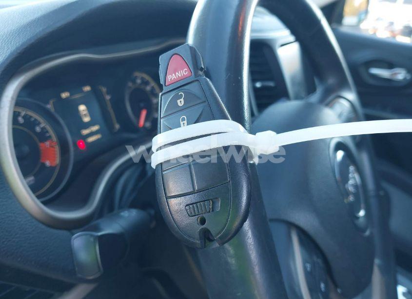 Photo 11 of 2014 Jeep Cherokee ALTITUDE (VIN 1C4PJLCS1EW298931)