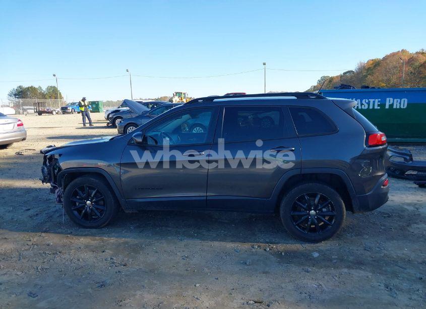 Photo 15 of 2014 Jeep Cherokee ALTITUDE (VIN 1C4PJLCS1EW298931)