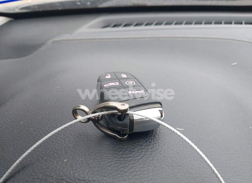 Photo 11 of 2014 Jeep Cherokee LATITUDE (VIN 1C4PJLCS1EW319194)