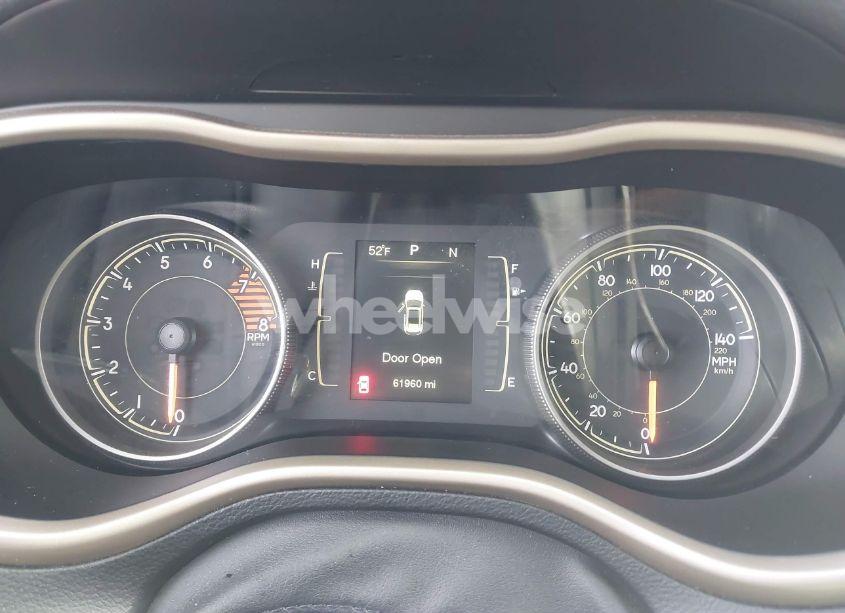 Photo 7 of 2016 Jeep Cherokee 75TH ANNIVERSARY (VIN 1C4PJLCS1GW258903)