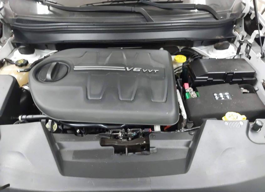 Photo 10 of 2016 Jeep Cherokee 75TH ANNIVERSARY (VIN 1C4PJLCS1GW281064)