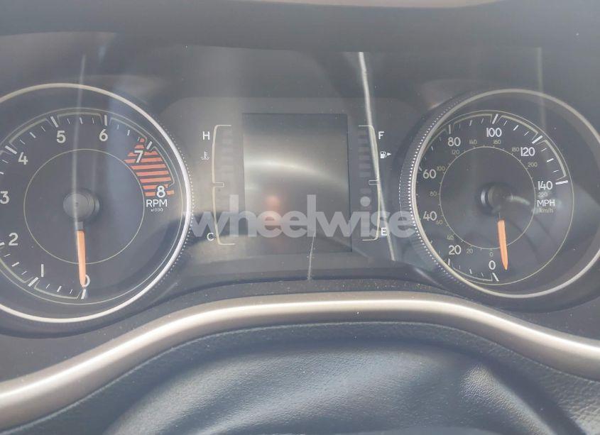 Photo 7 of 2016 Jeep Cherokee LATITUDE (VIN 1C4PJLCS1GW320140)