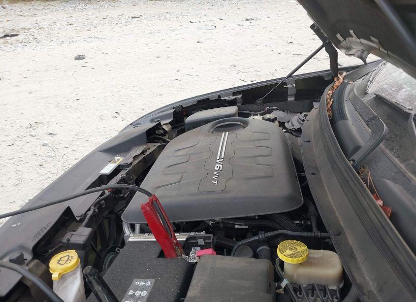 Photo 10 of 2016 Jeep Cherokee LATITUDE (VIN 1C4PJLCS1GW363666)