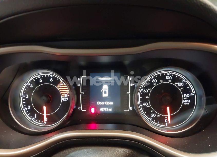 Photo 7 of 2017 Jeep Cherokee LATITUDE FWD (VIN 1C4PJLCS1HW592799)