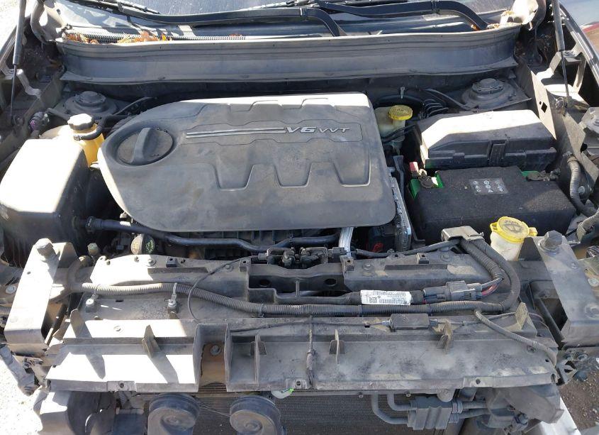 Photo 10 of 2014 Jeep Cherokee ALTITUDE (VIN 1C4PJLCS2EW313565)