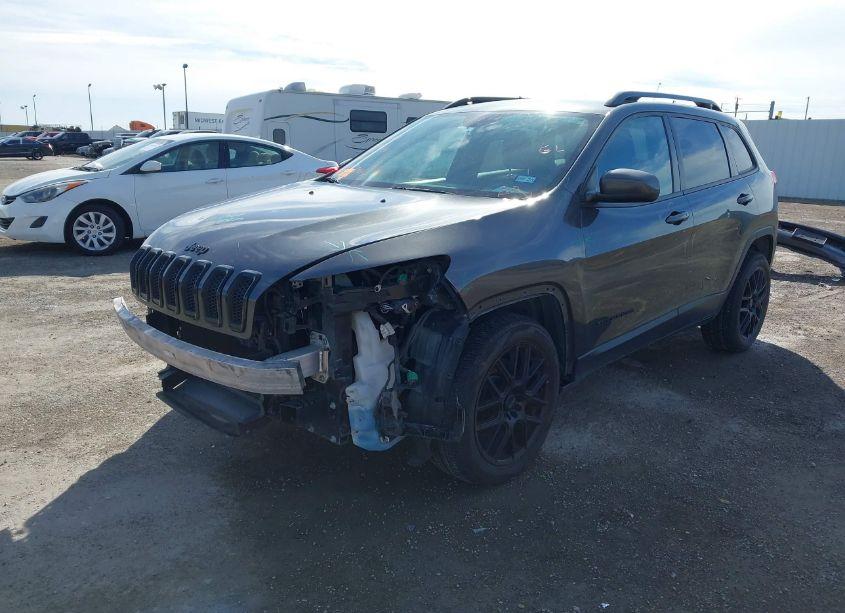 Photo 2 of 2014 Jeep Cherokee ALTITUDE (VIN 1C4PJLCS2EW313565)