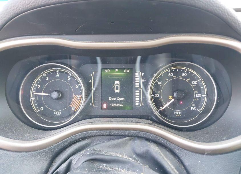 Photo 7 of 2014 Jeep Cherokee ALTITUDE (VIN 1C4PJLCS2EW313565)