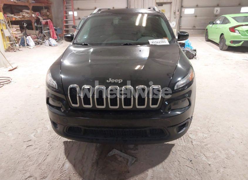 Photo 13 of 2015 Jeep Cherokee LATITUDE (VIN 1C4PJLCS2FW531636)