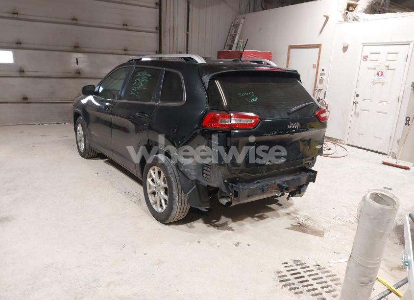 Photo 3 of 2015 Jeep Cherokee LATITUDE (VIN 1C4PJLCS2FW531636)