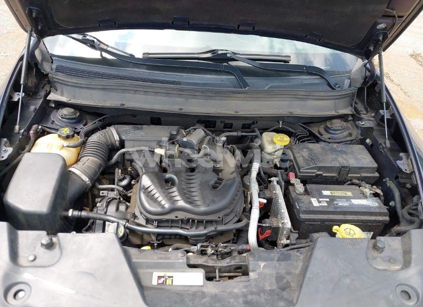 Photo 10 of 2015 Jeep Cherokee LATITUDE (VIN 1C4PJLCS2FW636726)