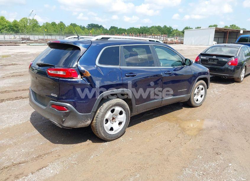 Photo 4 of 2015 Jeep Cherokee LATITUDE (VIN 1C4PJLCS2FW636726)