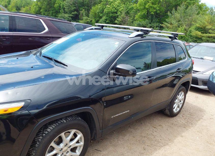 Photo 14 of 2016 Jeep Cherokee LATITUDE (VIN 1C4PJLCS2GW108508)