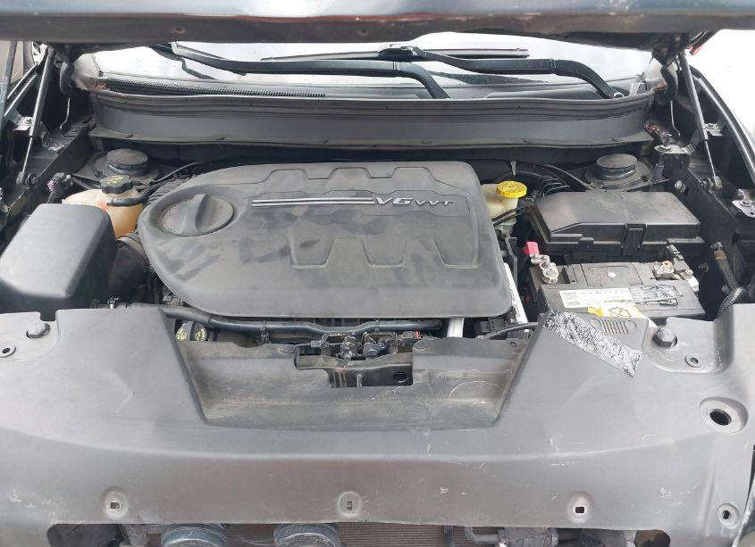 Photo 10 of 2016 Jeep Cherokee LATITUDE (VIN 1C4PJLCS2GW177862)