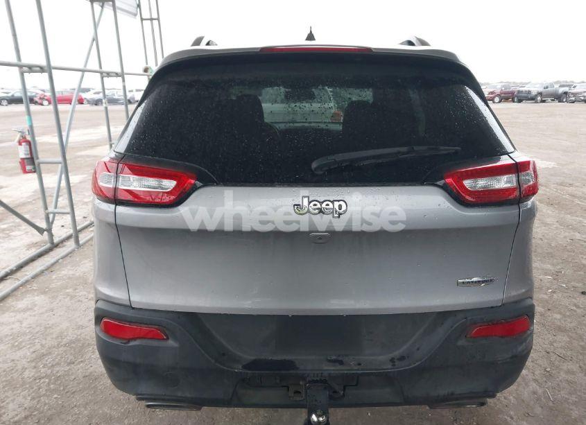 Photo 17 of 2017 Jeep Cherokee LATITUDE FWD (VIN 1C4PJLCS2HW596098)