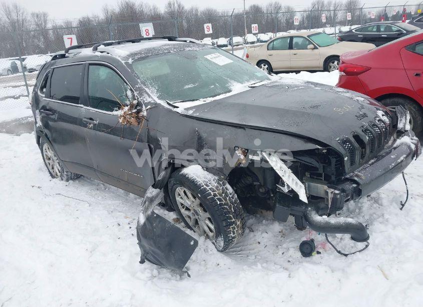 2014 Jeep Cherokee LATITUDE (VIN 1C4PJLCS3EW185157) main photo