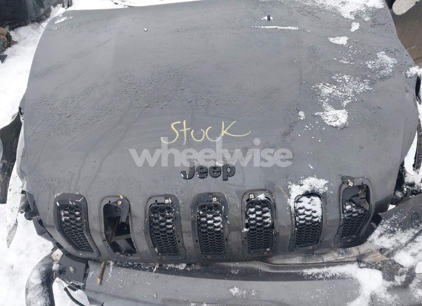 Photo 10 of 2014 Jeep Cherokee LATITUDE (VIN 1C4PJLCS3EW185157)