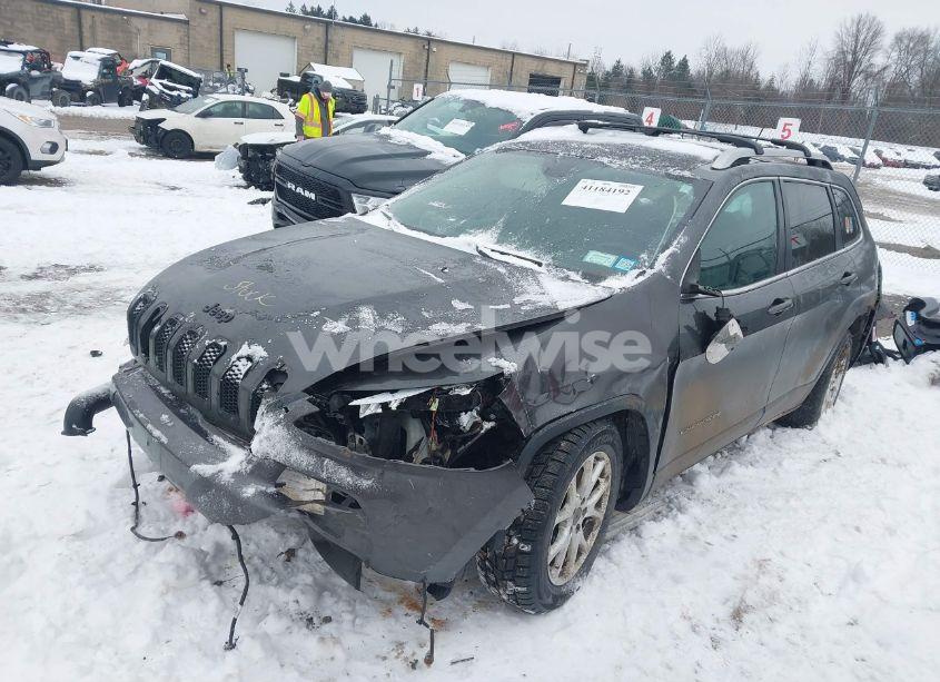 Photo 2 of 2014 Jeep Cherokee LATITUDE (VIN 1C4PJLCS3EW185157)