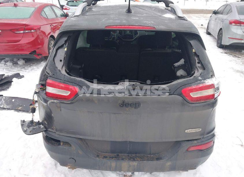 Photo 6 of 2014 Jeep Cherokee LATITUDE (VIN 1C4PJLCS3EW185157)