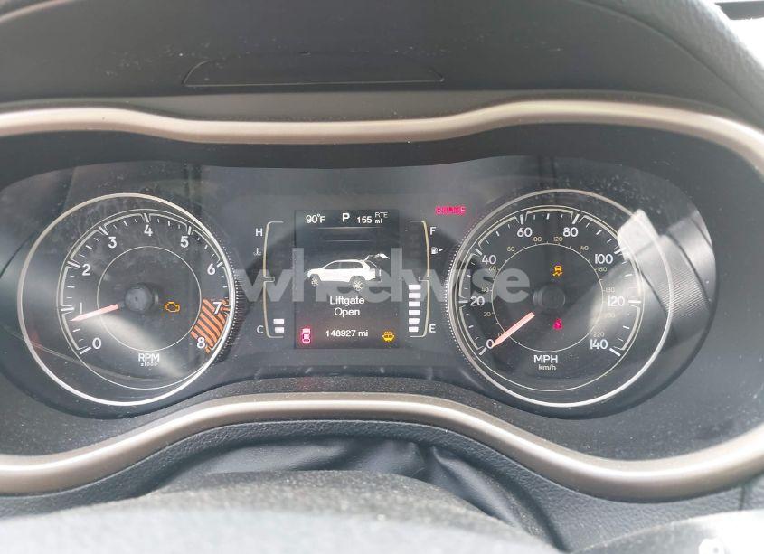 Photo 7 of 2014 Jeep Cherokee LATITUDE (VIN 1C4PJLCS3EW222188)