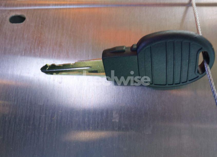 Photo 11 of 2015 Jeep Cherokee LATITUDE (VIN 1C4PJLCS3FW536361)