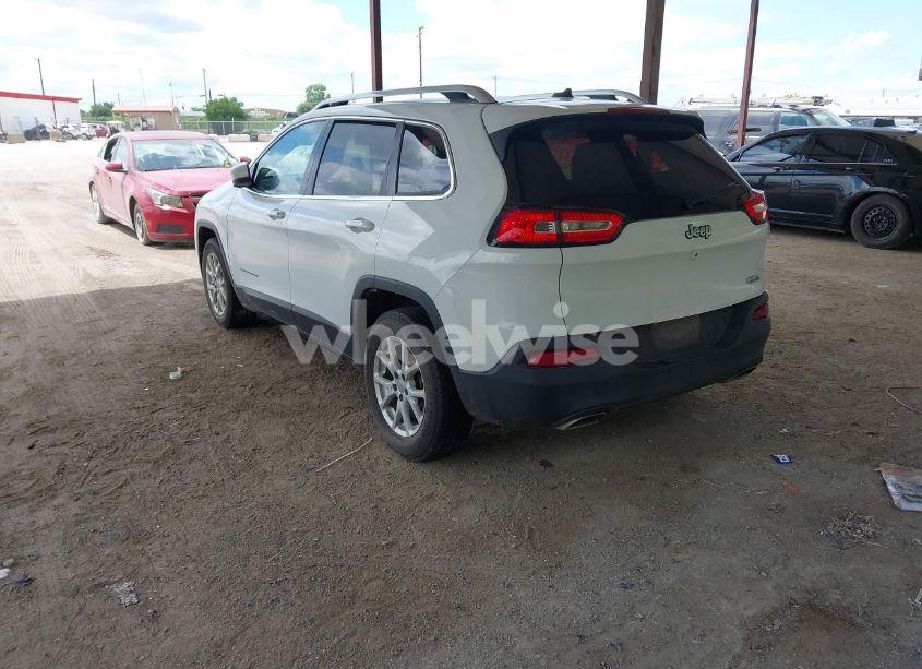 Photo 3 of 2015 Jeep Cherokee LATITUDE (VIN 1C4PJLCS3FW536361)