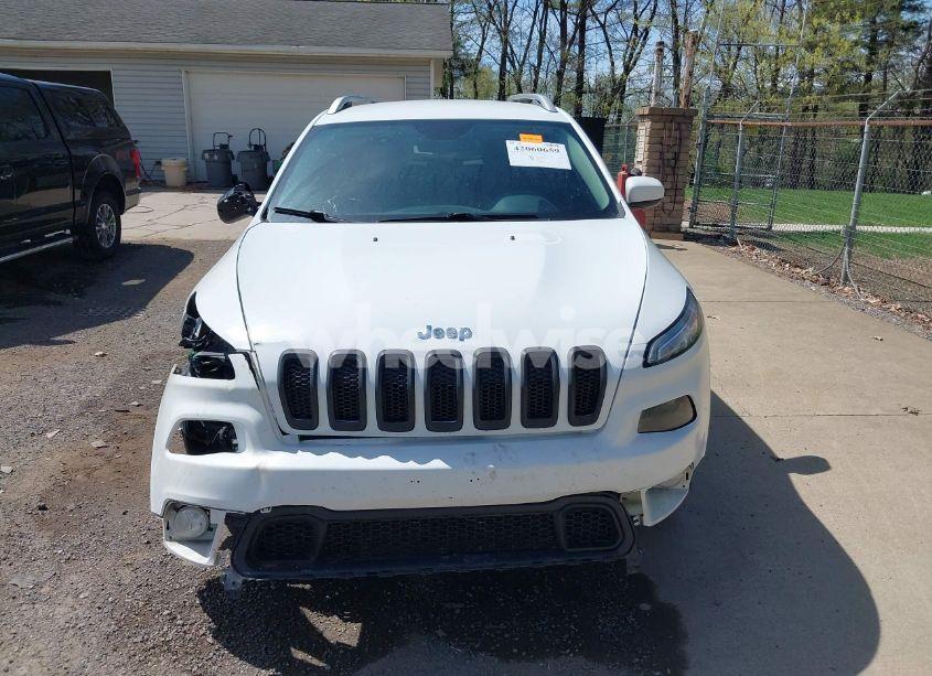 Photo 13 of 2015 Jeep Cherokee LATITUDE (VIN 1C4PJLCS3FW670254)