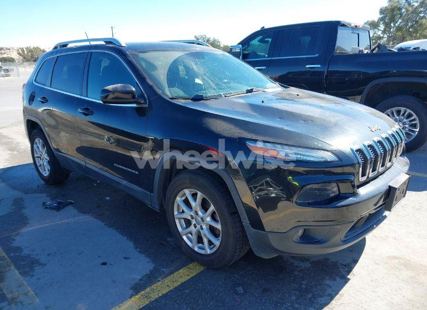 2015 Jeep Cherokee LATITUDE (VIN 1C4PJLCS3FW707576) main photo