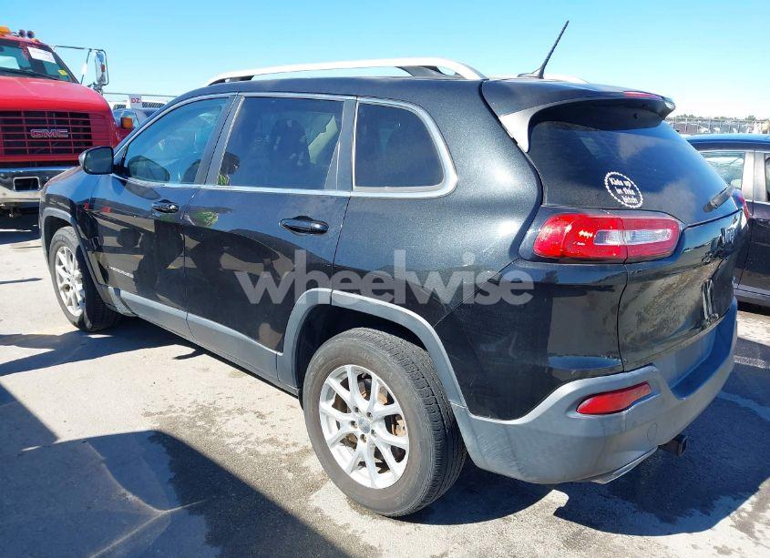 Photo 3 of 2015 Jeep Cherokee LATITUDE (VIN 1C4PJLCS3FW707576)