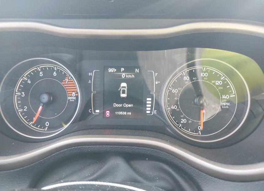 Photo 7 of 2017 Jeep Cherokee LATITUDE FWD (VIN 1C4PJLCS3HW514783)