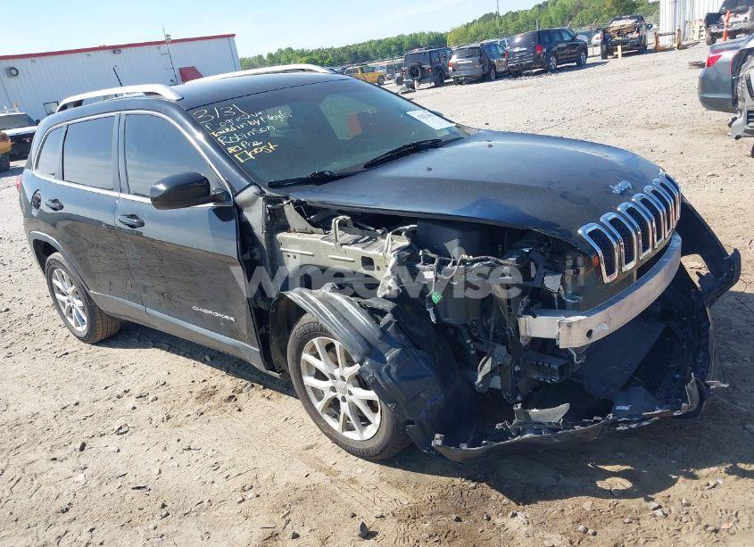 2017 Jeep Cherokee LATITUDE FWD (VIN 1C4PJLCS3HW669639) main photo