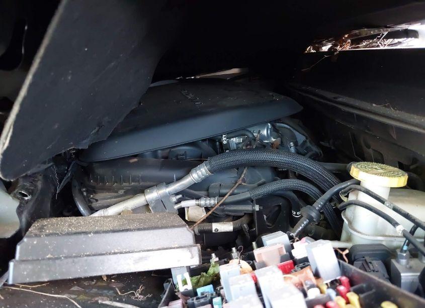 Photo 10 of 2014 Jeep Cherokee LATITUDE (VIN 1C4PJLCS4EW148716)