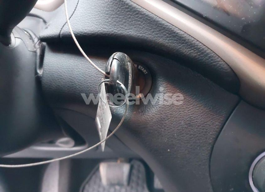 Photo 11 of 2016 Jeep Cherokee LATITUDE (VIN 1C4PJLCS4GW114486)