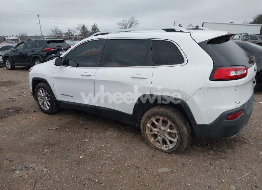 Photo 14 of 2016 Jeep Cherokee LATITUDE (VIN 1C4PJLCS4GW114486)
